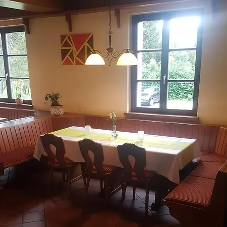 Prima Eisenacher Haus Kaltennordheim